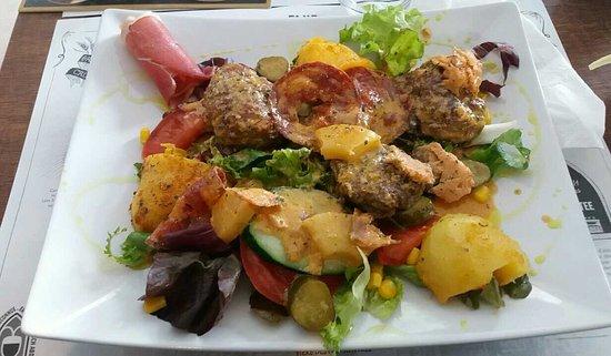 Chez Qui Pirana